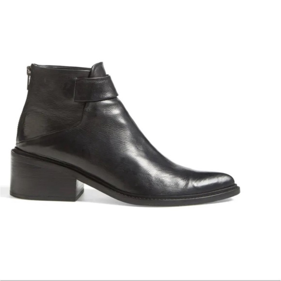 Helmut Lang Schist Envelope Block Heel Calfskin Leather Bootie Ankle Boot Sz:38 - Picture 1 of 10